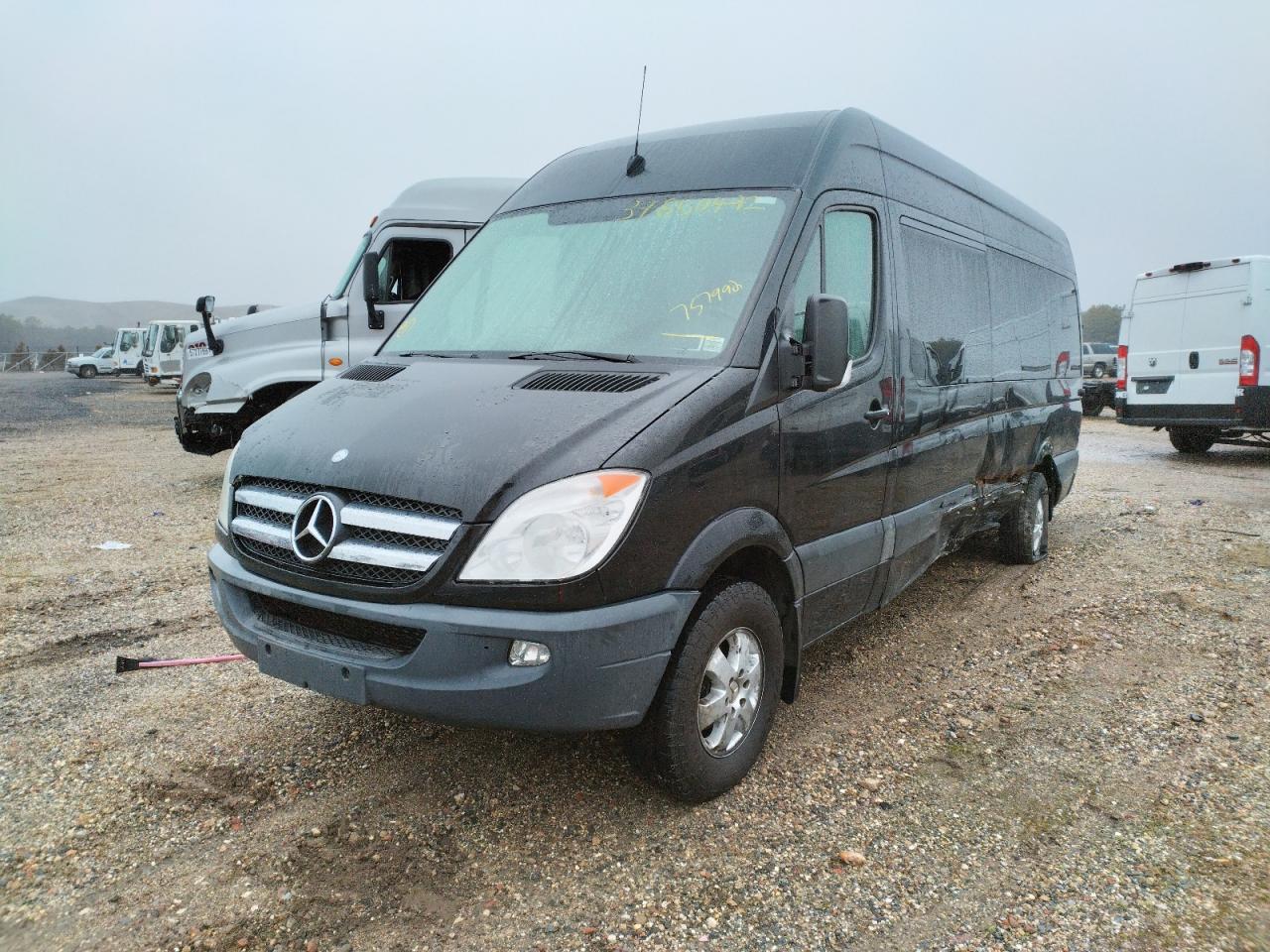 Photo 2 from auction – 2013 MERCEDES-BENZ SPRINTER 2 with VIN WDZPE8CC7D5757992