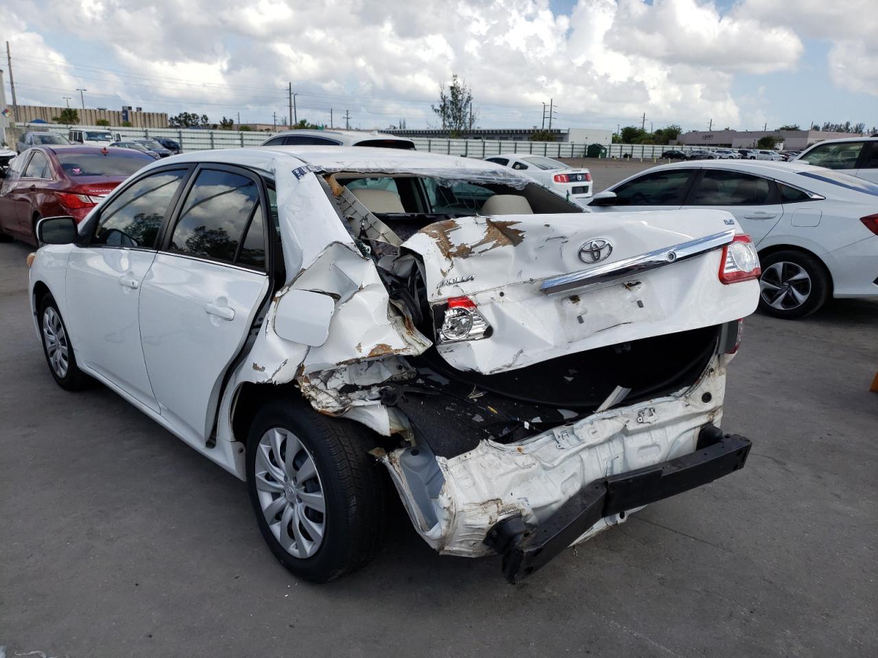 Photo 3 from auction – 2013 TOYOTA COROLLA BA with VIN 2T1BU4EE3DC124204