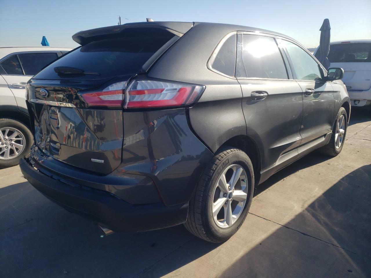 Photo 4 from auction – 2019 FORD EDGE SE with VIN 2FMPK3G98KBC51084