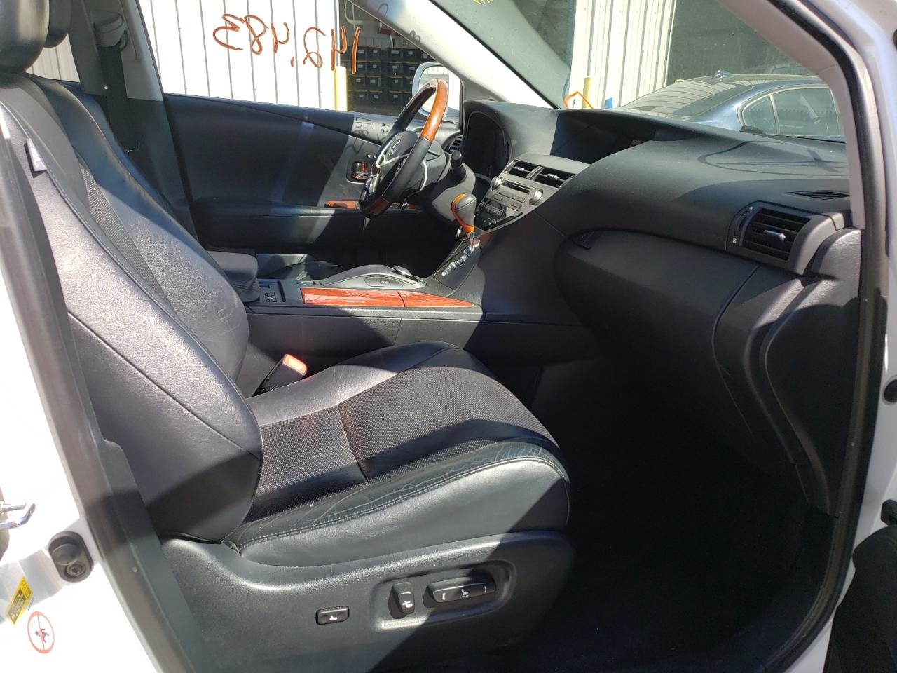 Photo 5 from auction – 2012 LEXUS RX 350 with VIN JTJBK1BA8C2449897