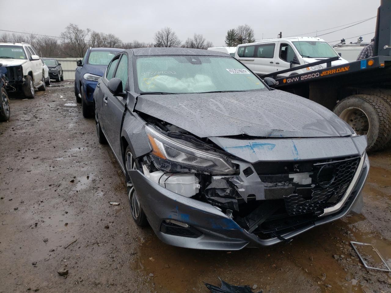 NISSAN ALTIMA SR 2021 with VIN 1N4BL4CV1MN390264 - Photo from auction