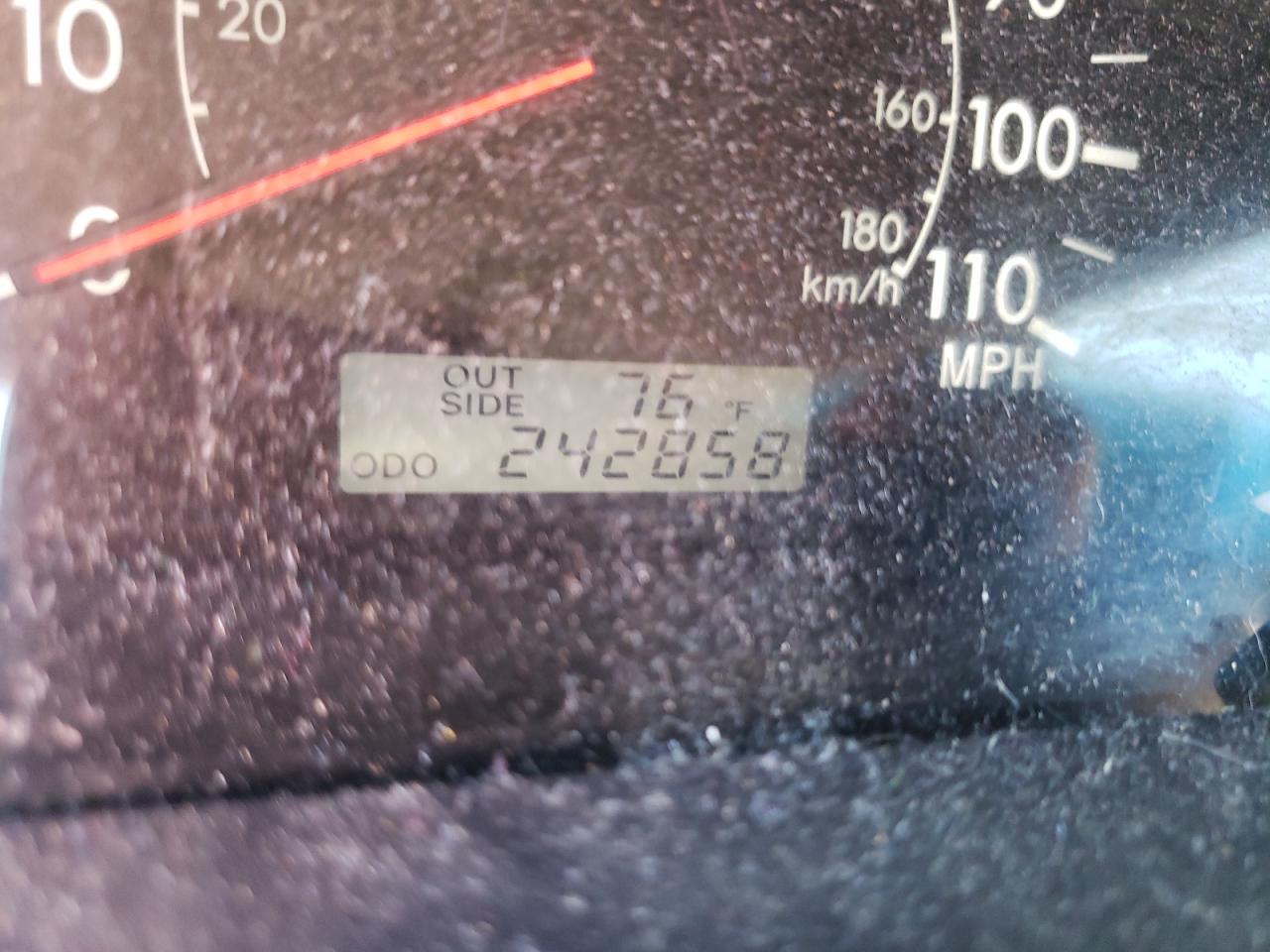 Photo 8 from auction – 2006 TOYOTA COROLLA CE with VIN JTDBR32E960092548