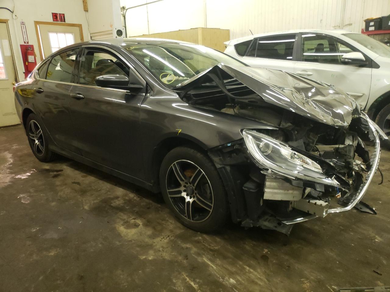 CHRYSLER 200 LIMITE 2015 with VIN 1C3CCCAB8FN708101 - Photo from auction