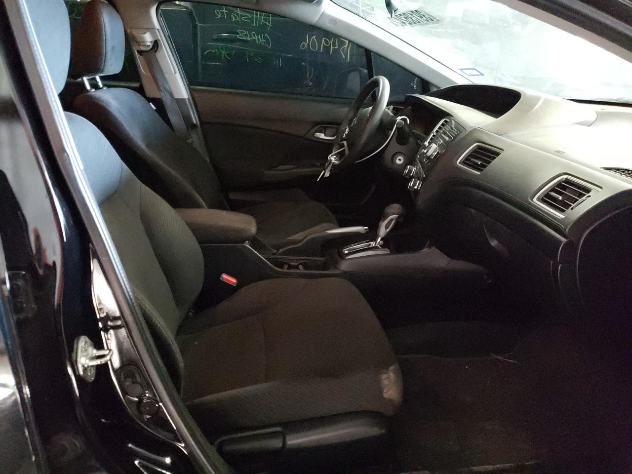 Photo 5 from auction – 2013 HONDA CIVIC LX with VIN 2HGFB2F59DH562808
