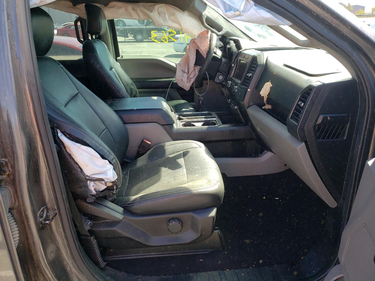 Photo 5 from auction – 2019 FORD F150 SUPER with VIN 1FTEW1CP4KKC84534