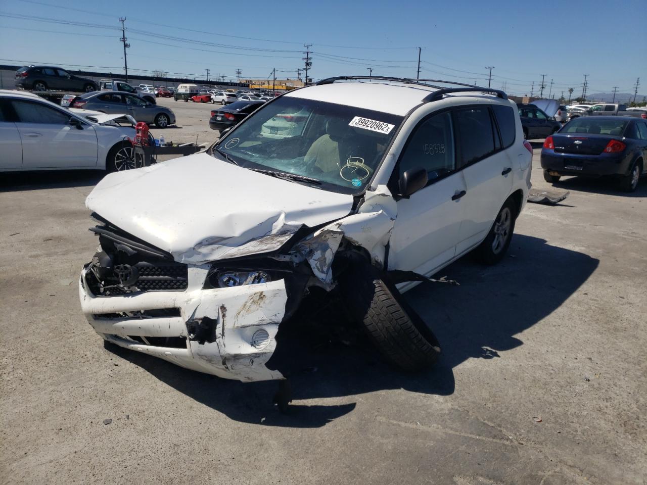 Photo 2 from auction – 2006 TOYOTA RAV4 with VIN JTMZD33V665014663