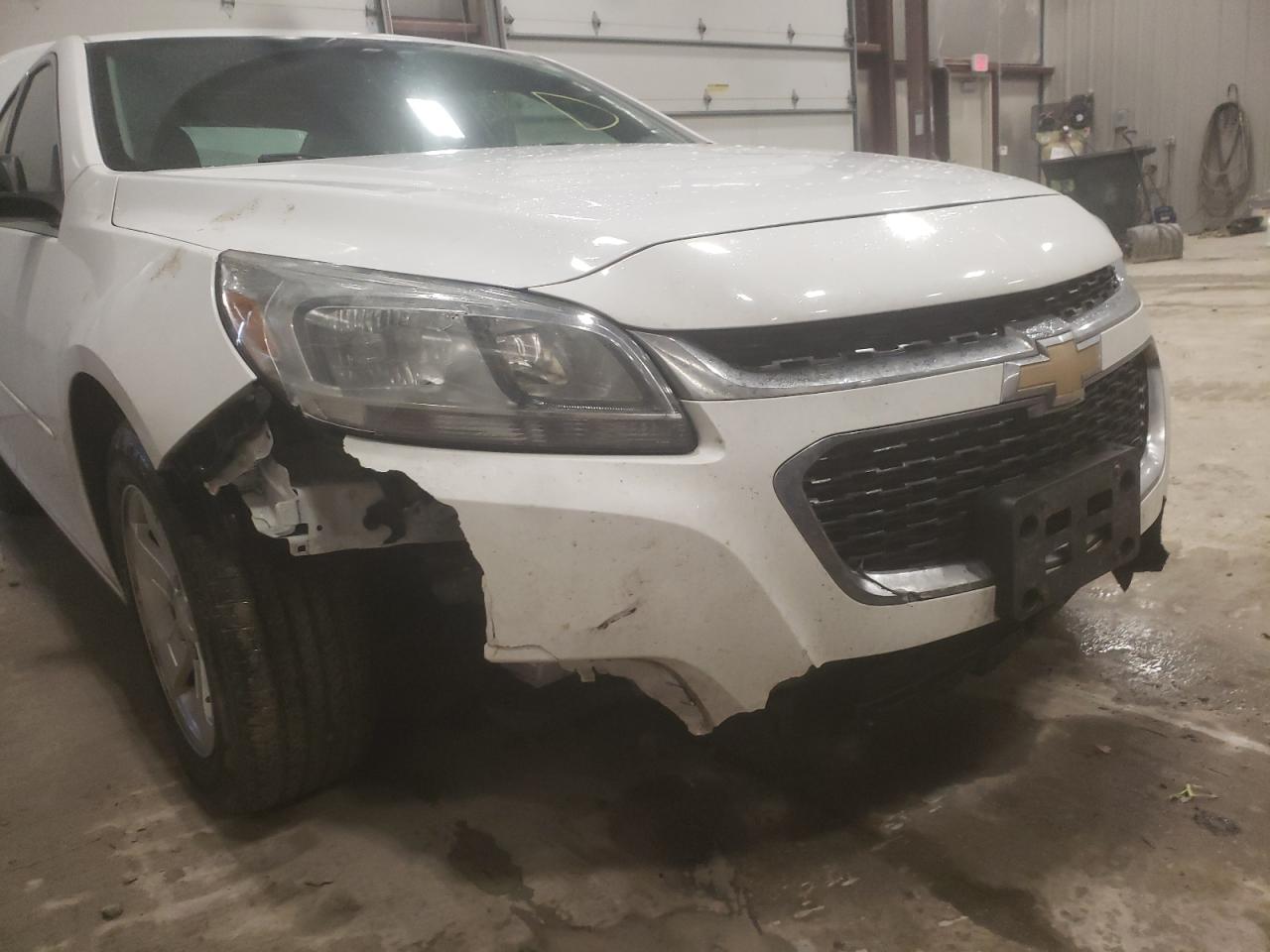 Photo 9 from auction – 2015 CHEVROLET MALIBU LS with VIN 1G11B5SL5FF195143