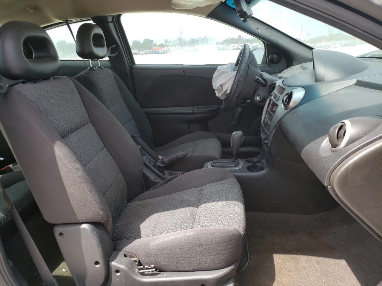 Photo 5 from auction – 2007 SATURN ION LEVEL with VIN 1G8AN15F57Z103486