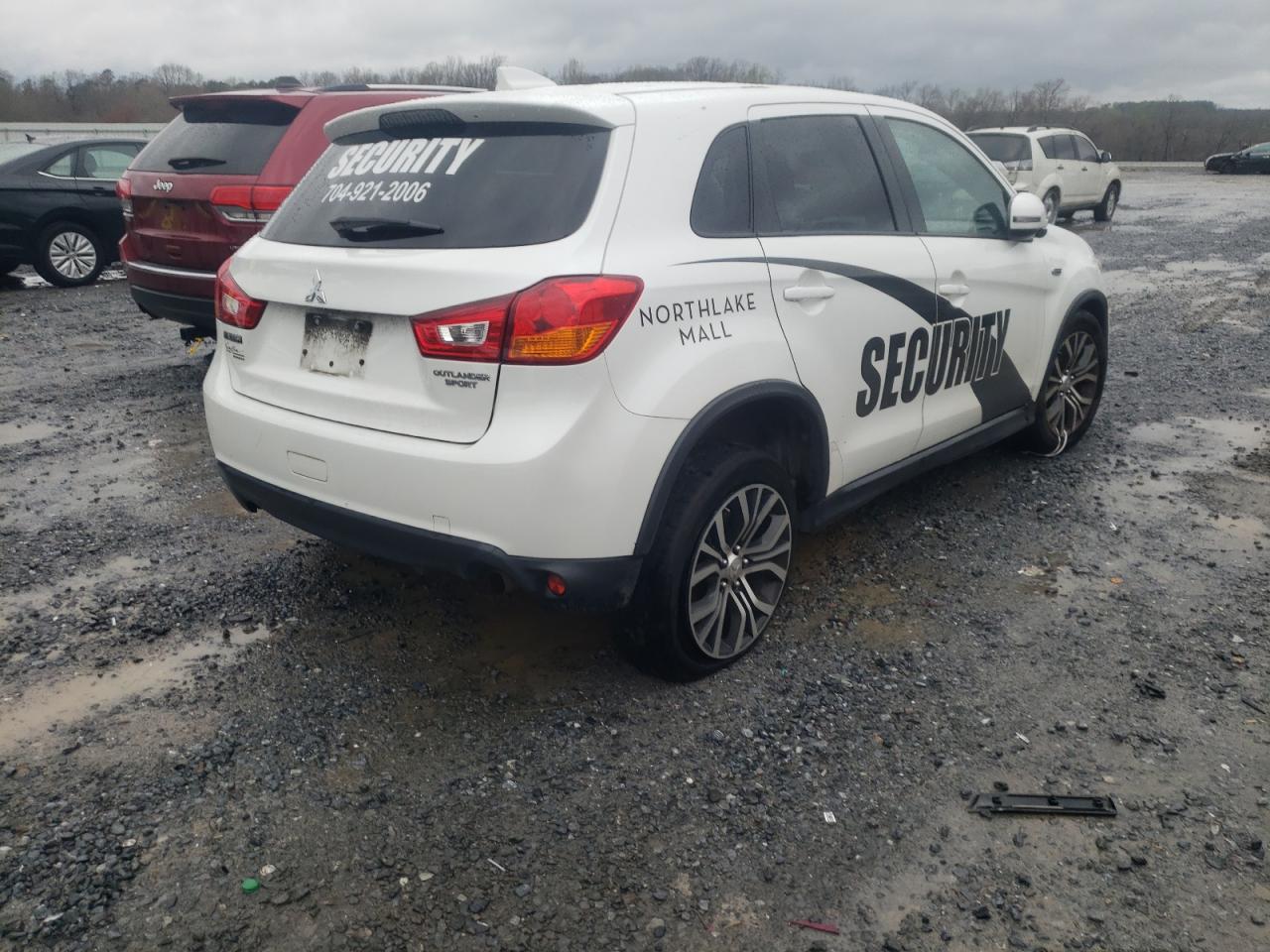 Photo 4 from auction – 2017 MITSUBISHI OUTLANDER with VIN JA4AP3AU6HZ000718