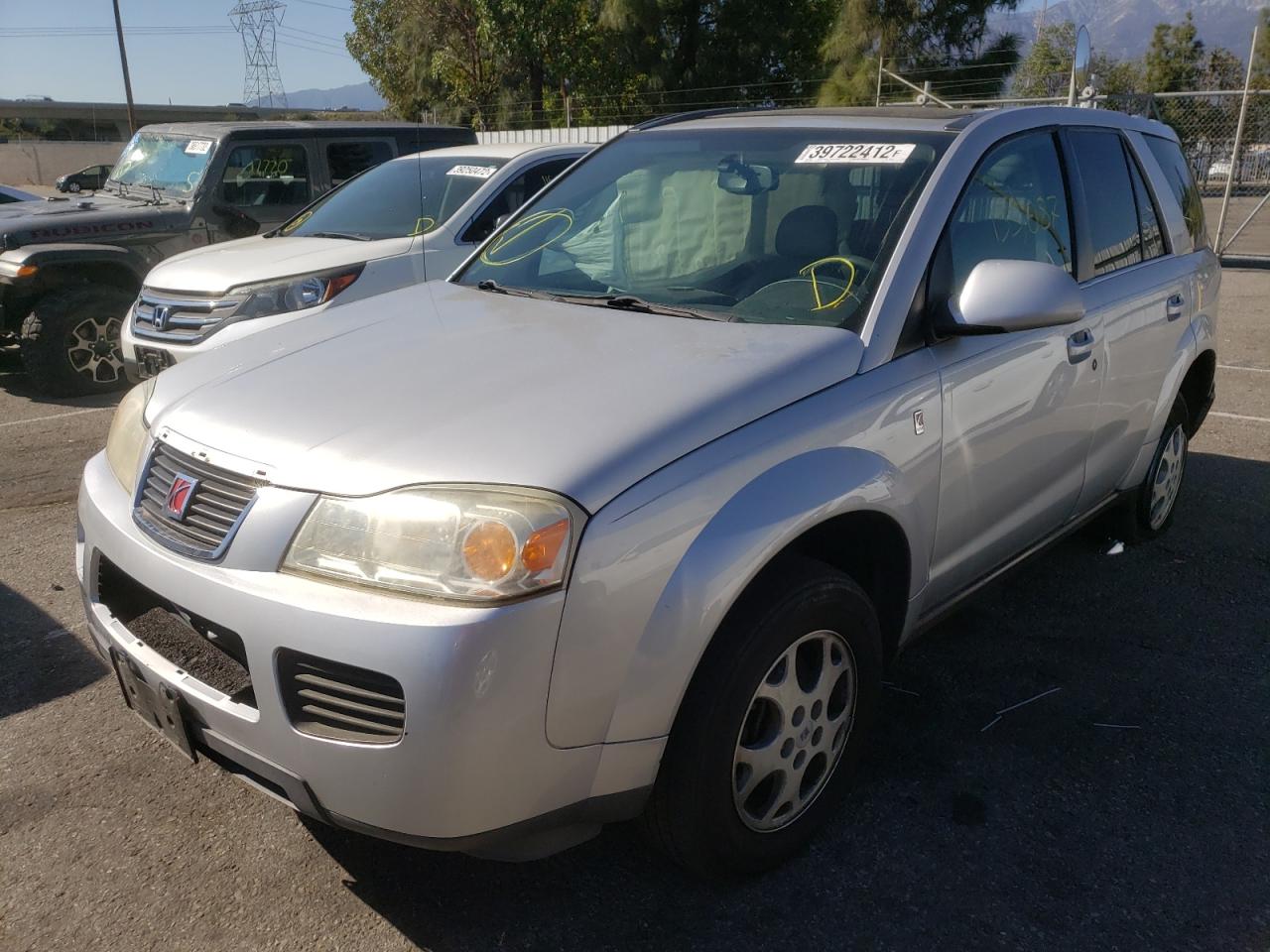 Photo 2 from auction – 2006 SATURN VUE with VIN 5GZCZ53416S807122