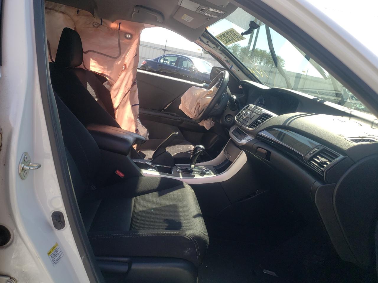 Photo 5 from auction – 2014 HONDA ACCORD SPO with VIN 1HGCR2F56EA217556