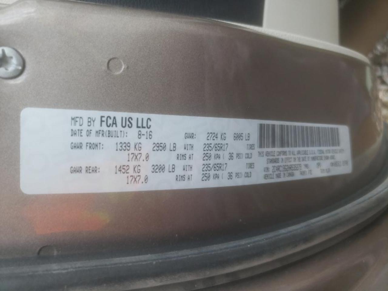 Photo 10 from auction – 2017 CHRYSLER PACIFICA T with VIN 2C4RC1BG2HR535279