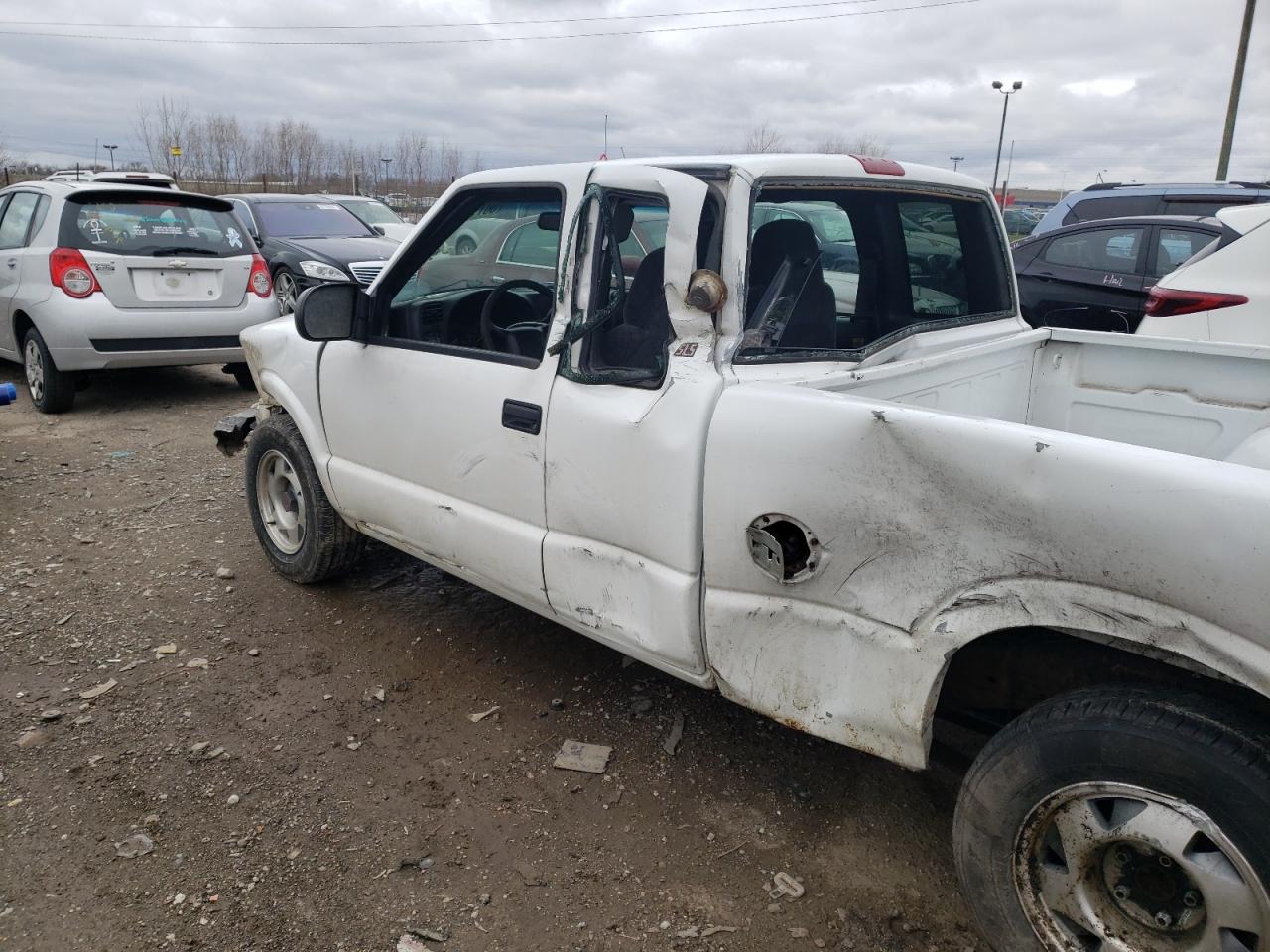 Photo 9 from auction – 2001 GMC SONOMA with VIN 1GTCS195318254378