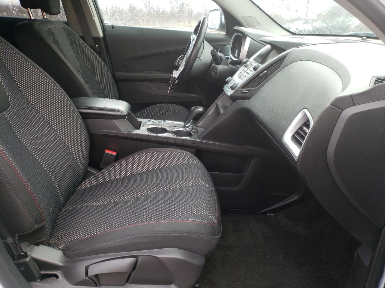 Photo 5 from auction – 2017 CHEVROLET EQUINOX LT with VIN 2GNALCEKXH1606548