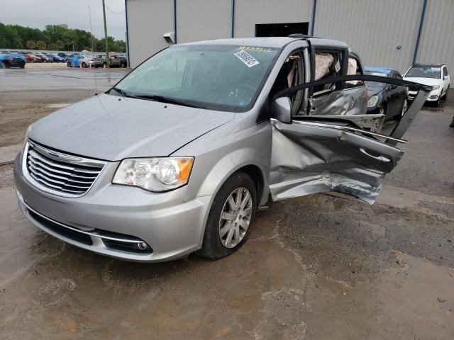 Photo 2 from auction – 2013 CHRYSLER TOWN & COU with VIN 2C4RC1BG5DR632146