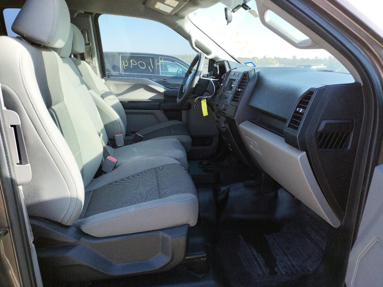 Photo 5 from auction – 2016 FORD F150 SUPER with VIN 1FTEX1CP0GKF55951