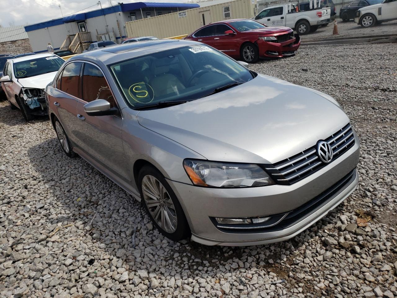 Photo 1 from auction – 2014 VOLKSWAGEN PASSAT SEL with VIN 1VWCN7A38EC022346