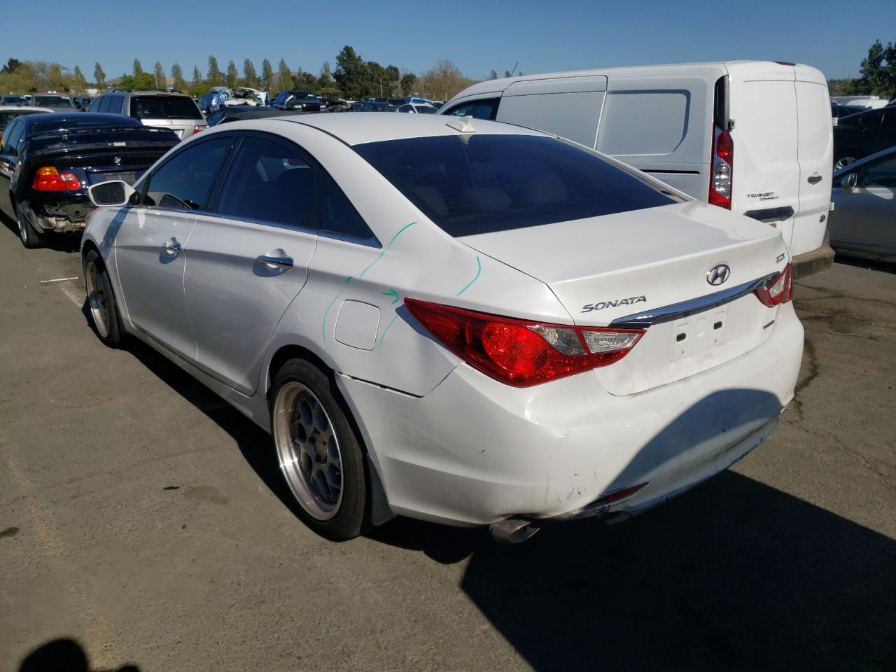 Photo 3 from auction – 2013 HYUNDAI SONATA with VIN 5NPEC4AB8DH649073