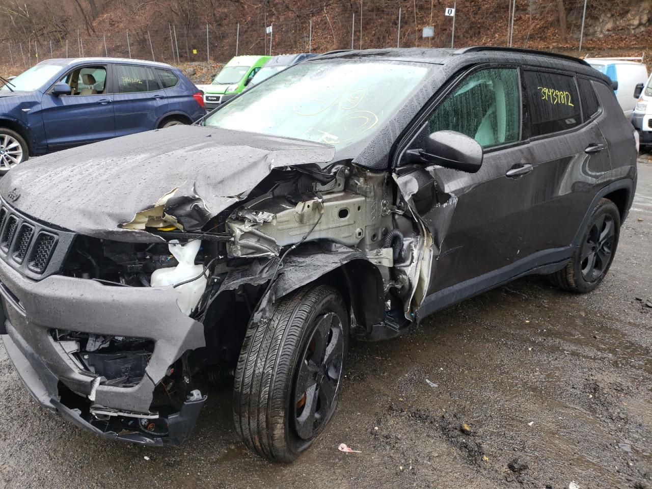 Photo 9 from auction – 2019 JEEP COMPASS LA with VIN 3C4NJDBB1KT838939