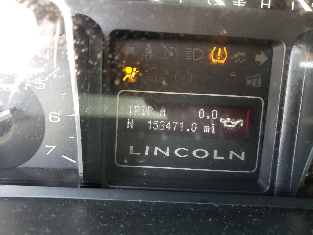 Photo 8 from auction – 2013 LINCOLN NAVIGATOR with VIN 5LMJJ3J5XDEL07433
