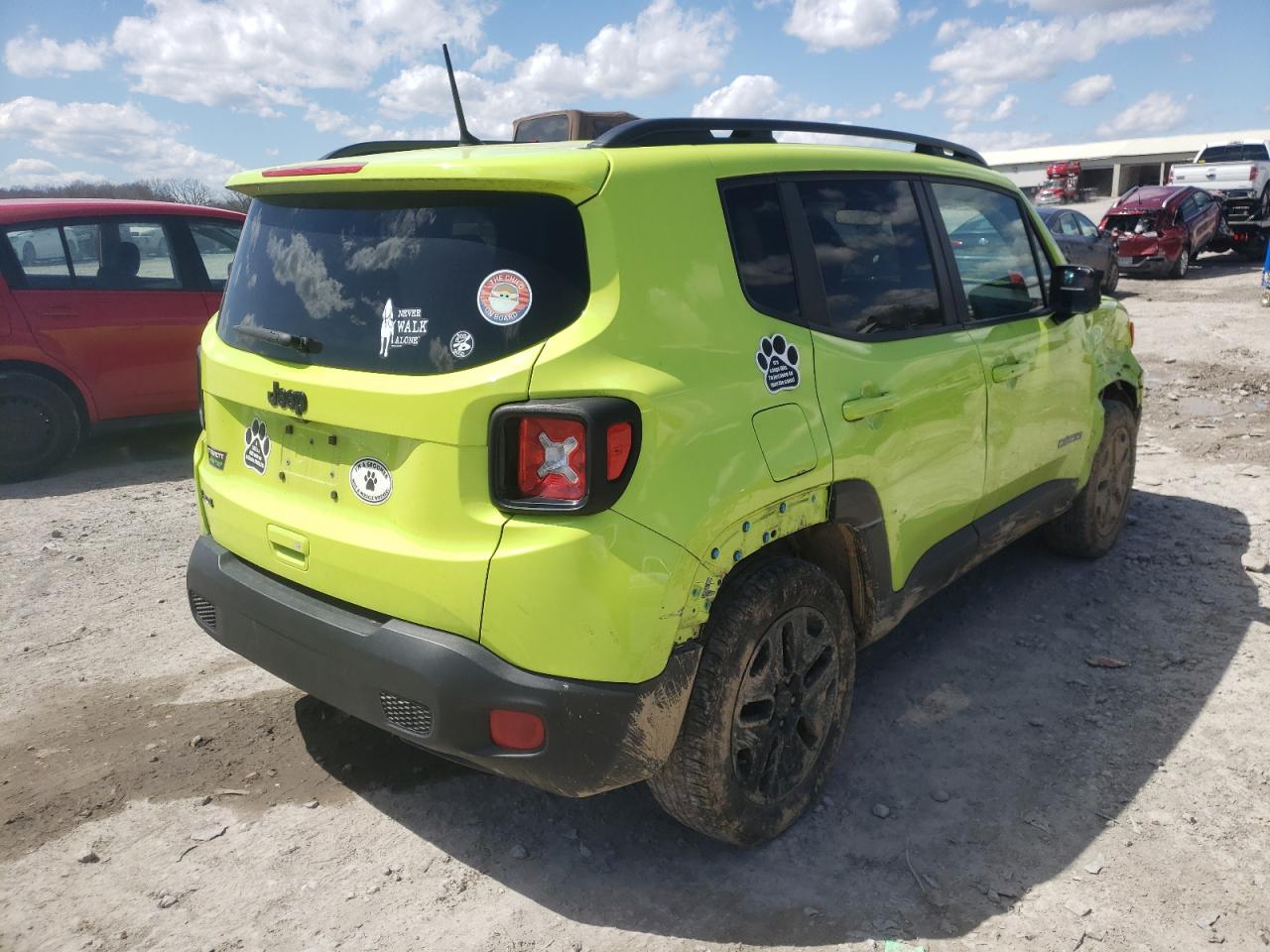 Photo 4 from auction – 2018 JEEP RENEGADE S with VIN ZACCJBAB6JPJ07715