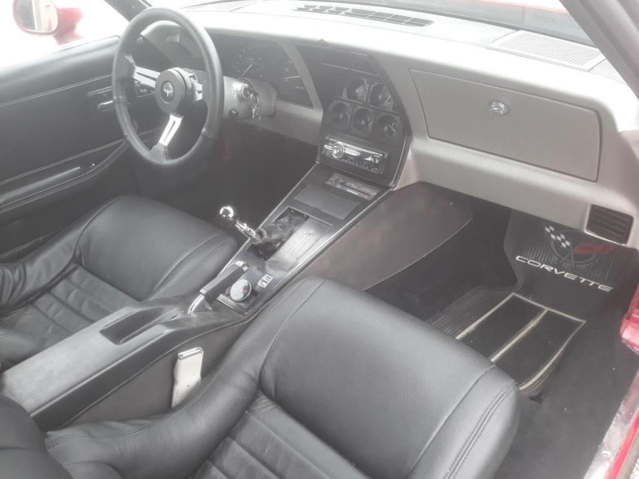 Photo 6 from auction – 1981 CHEVROLET CORVETTE with VIN 1G1AY8760BS421416