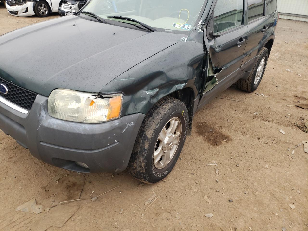 Photo 9 from auction – 2004 FORD ESCAPE XLT with VIN 1FMCU93194DA01927