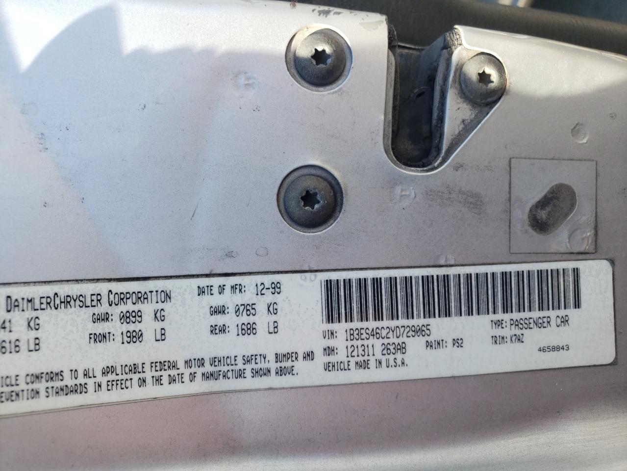 Photo 10 from auction – 2000 DODGE NEON with VIN 1B3ES46C2YD729065