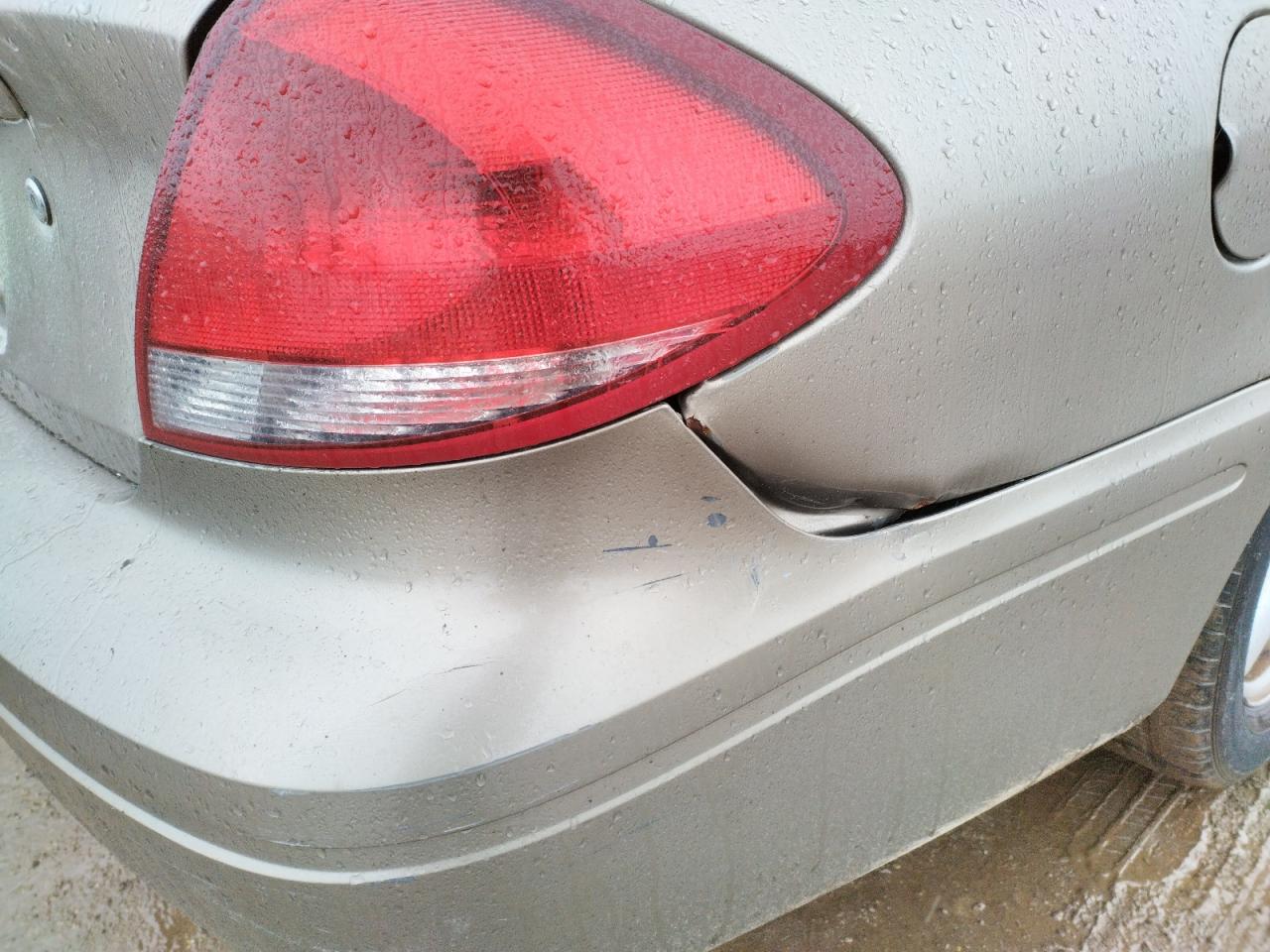 Photo 9 from auction – 2004 FORD TAURUS SES with VIN 1FAFP55U44G137962