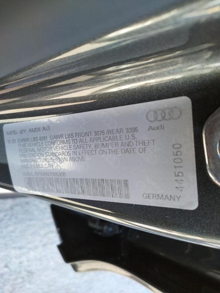 Photo 10 from auction – 2022 AUDI E-TRON GT with VIN WAUEJBFW5N7005300