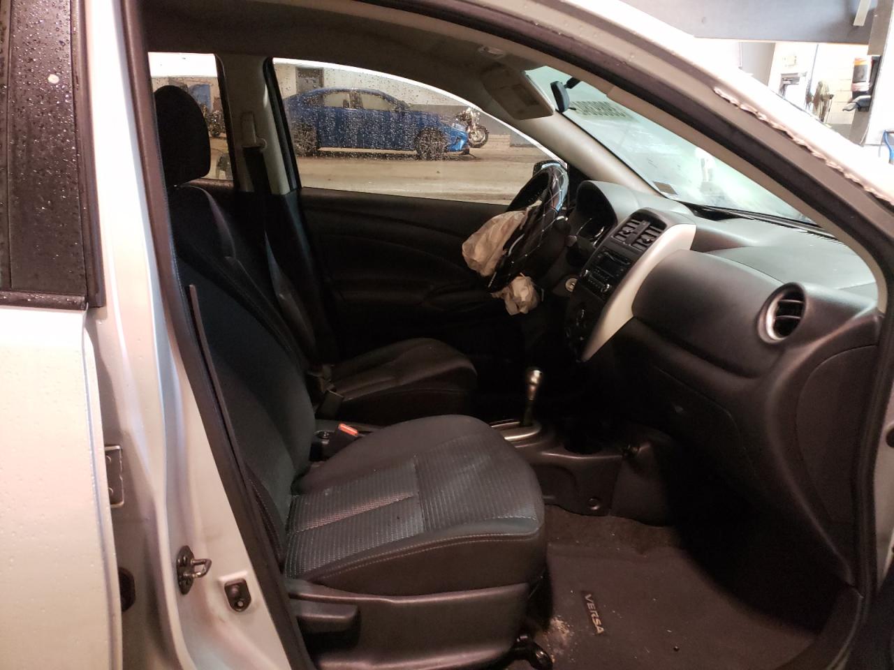 Photo 5 from auction – 2017 NISSAN VERSA S with VIN 3N1CN7AP6HK424180