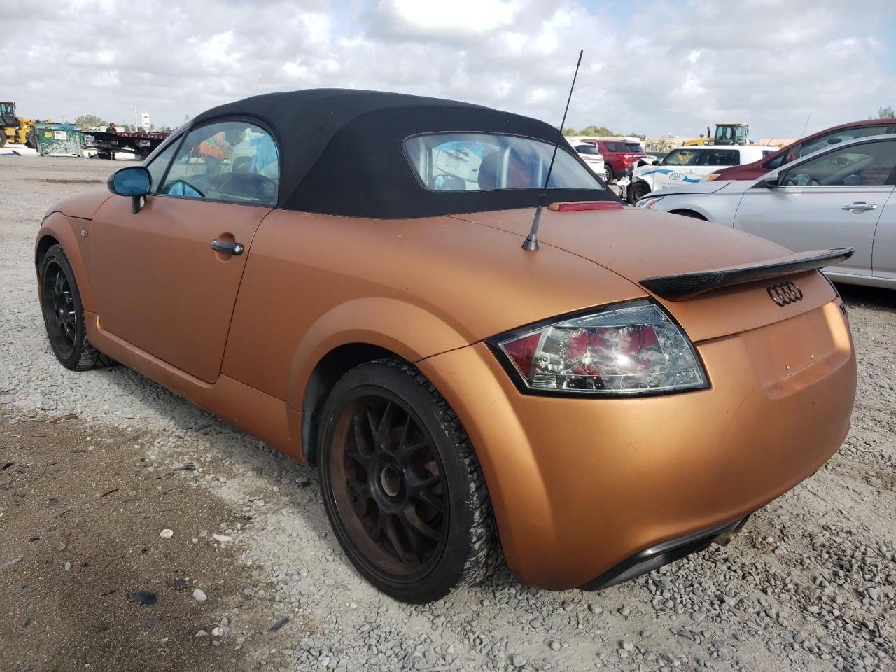 Photo 3 from auction – 2001 AUDI TT QUATTRO with VIN TRUUT28N111031506