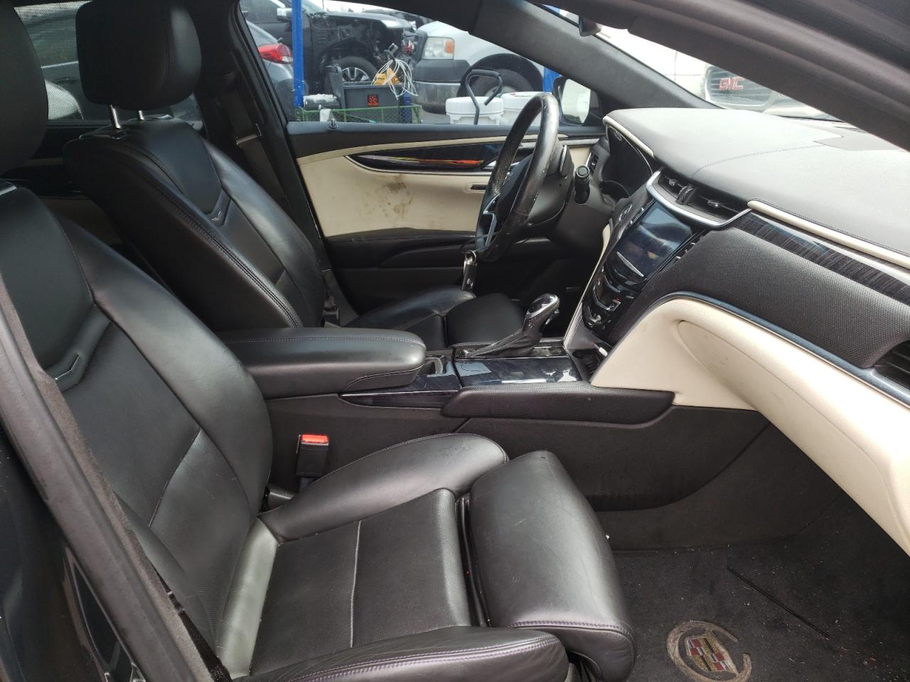 Photo 5 from auction – 2013 CADILLAC XTS PLATIN with VIN 2G61V5S37D9100654