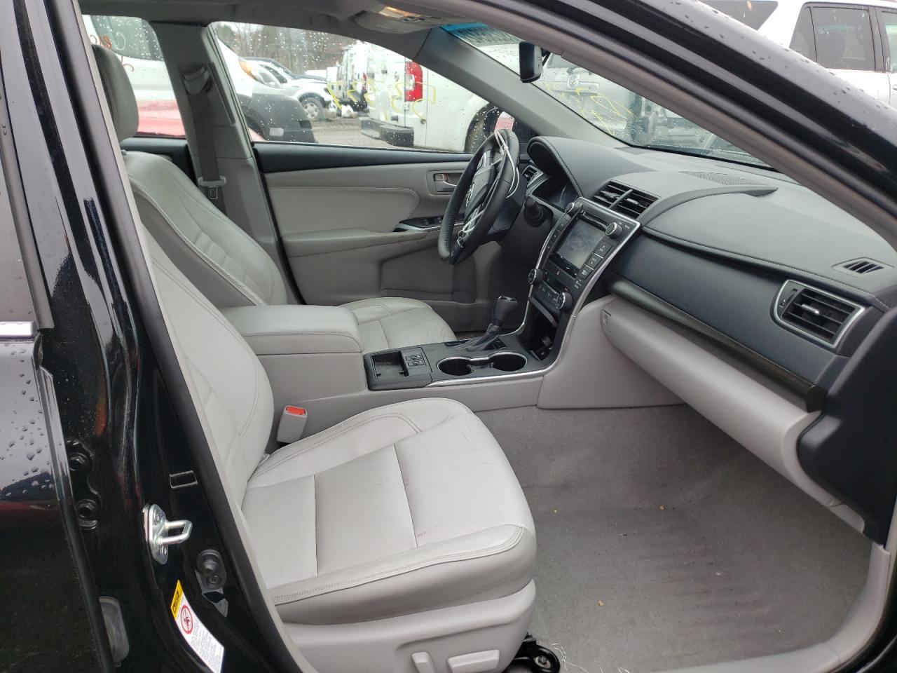 Photo 5 from auction – 2015 TOYOTA CAMRY LE with VIN 4T1BF1FK6FU979624