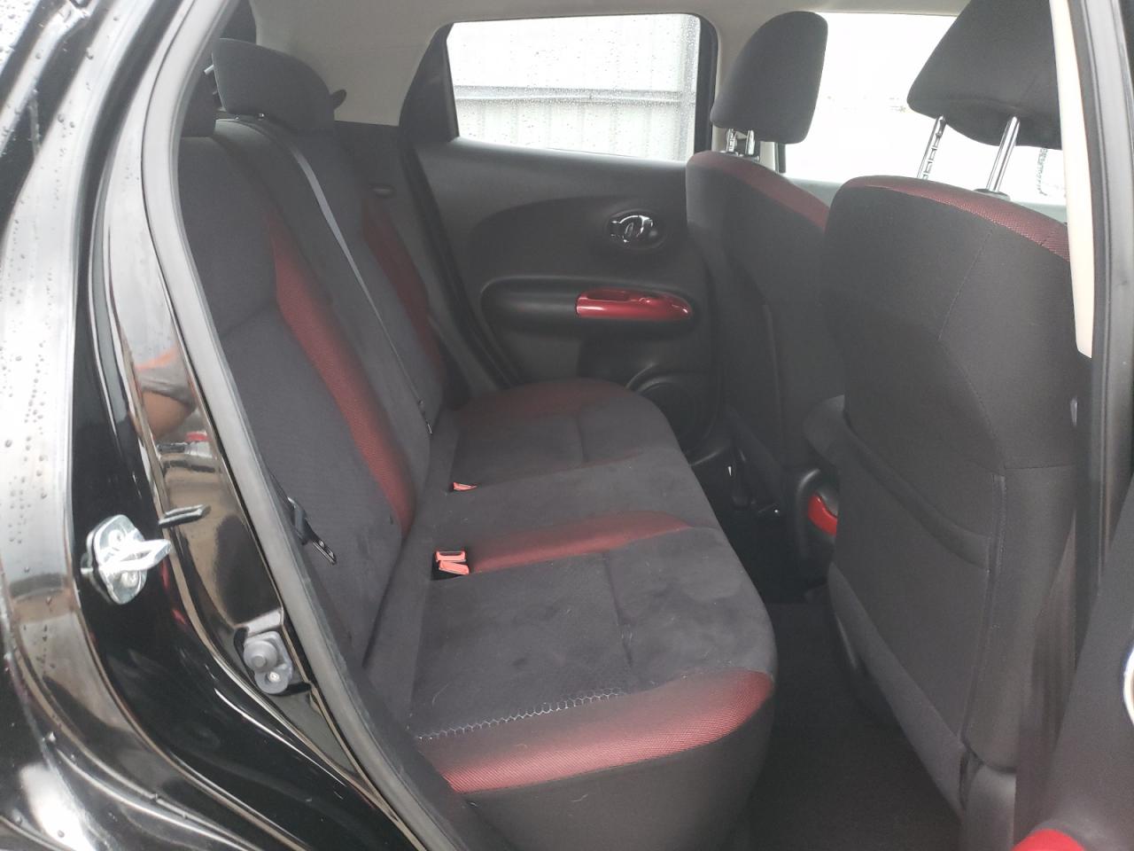 Photo 6 from auction – 2015 NISSAN JUKE S with VIN JN8AF5MR2FT508555
