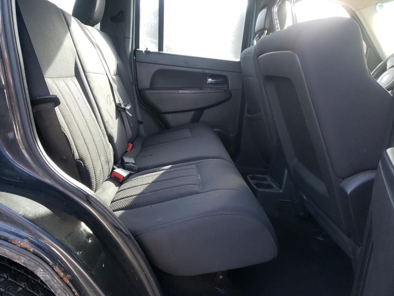 Photo 6 from auction – 2011 JEEP LIBERTY SP with VIN 1J4PN2GK9BW580071