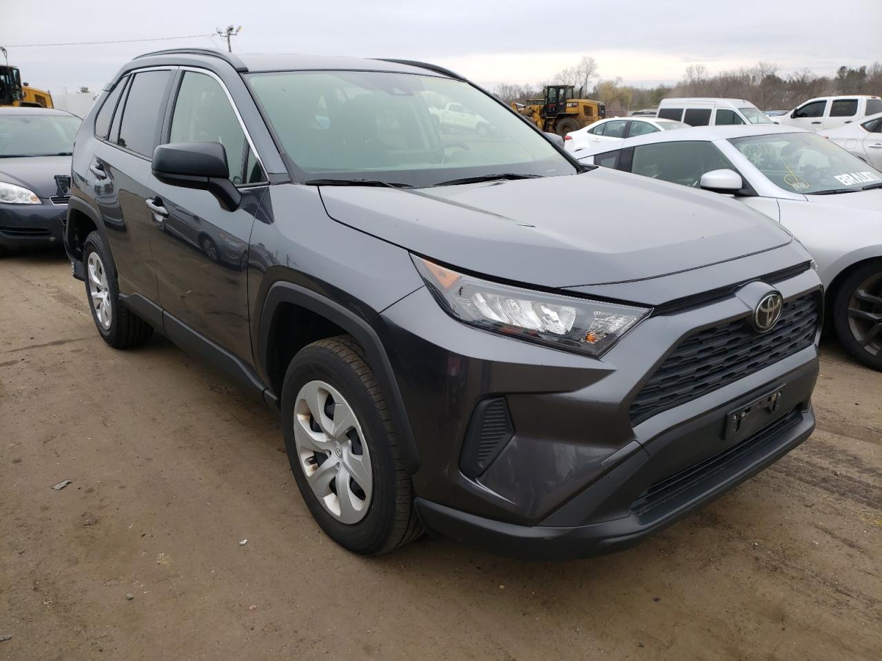 TOYOTA RAV4 LE 2019 with VIN JTMF1RFV4KD045453 - Photo from auction