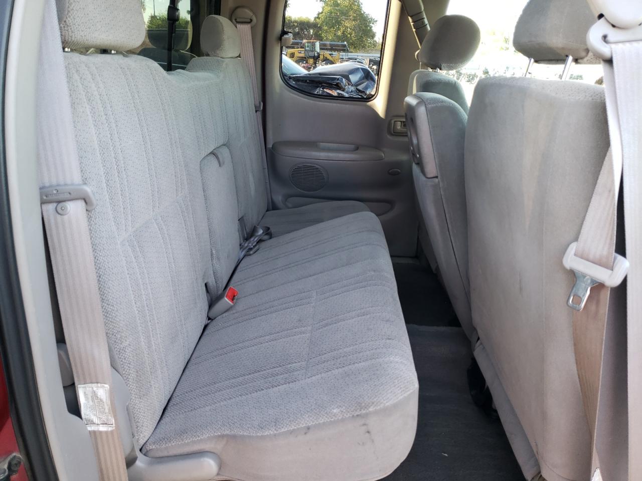 Photo 6 from auction – 2000 TOYOTA TUNDRA ACC with VIN 5TBRT3419YS009459