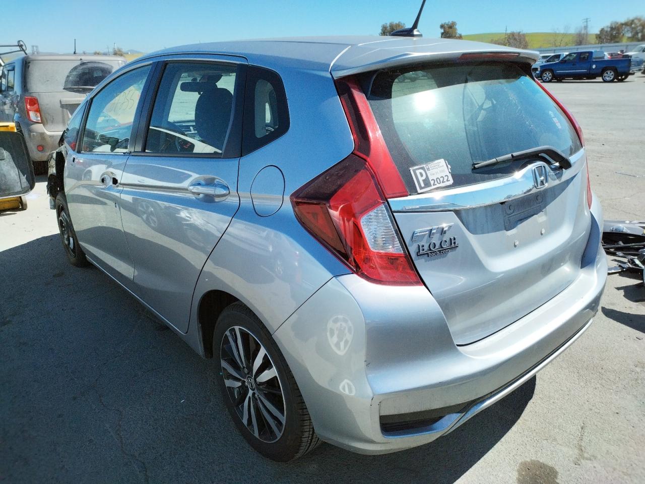 Photo 3 from auction – 2018 HONDA FIT EX with VIN 3HGGK5H85JM719082