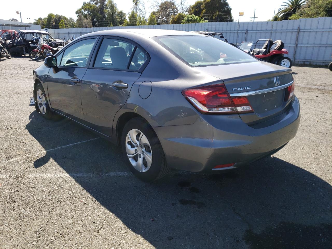 Photo 3 from auction – 2013 HONDA CIVIC LX with VIN 19XFB2F58DE295381