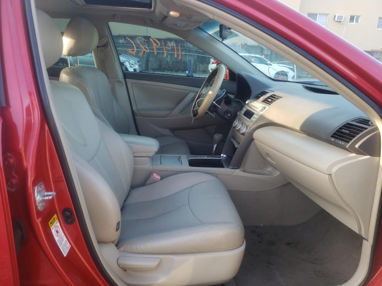 Photo 5 from auction – 2011 TOYOTA CAMRY BASE with VIN 4T1BF3EK2BU726436