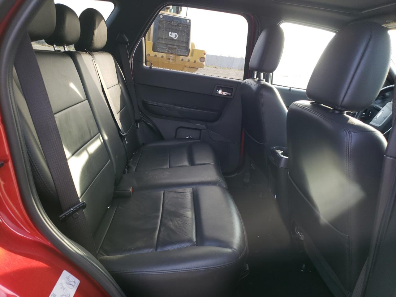 Photo 6 from auction – 2012 FORD ESCAPE LIM with VIN 1FMCU0E71CKC15432