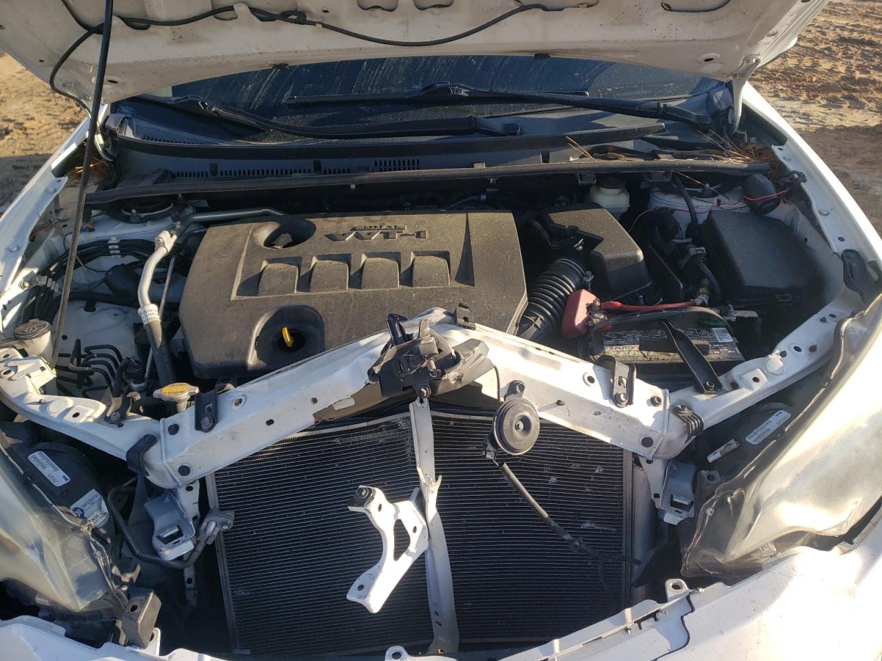 Photo 7 from auction – 2015 TOYOTA COROLLA L with VIN 2T1BURHE2FC261579