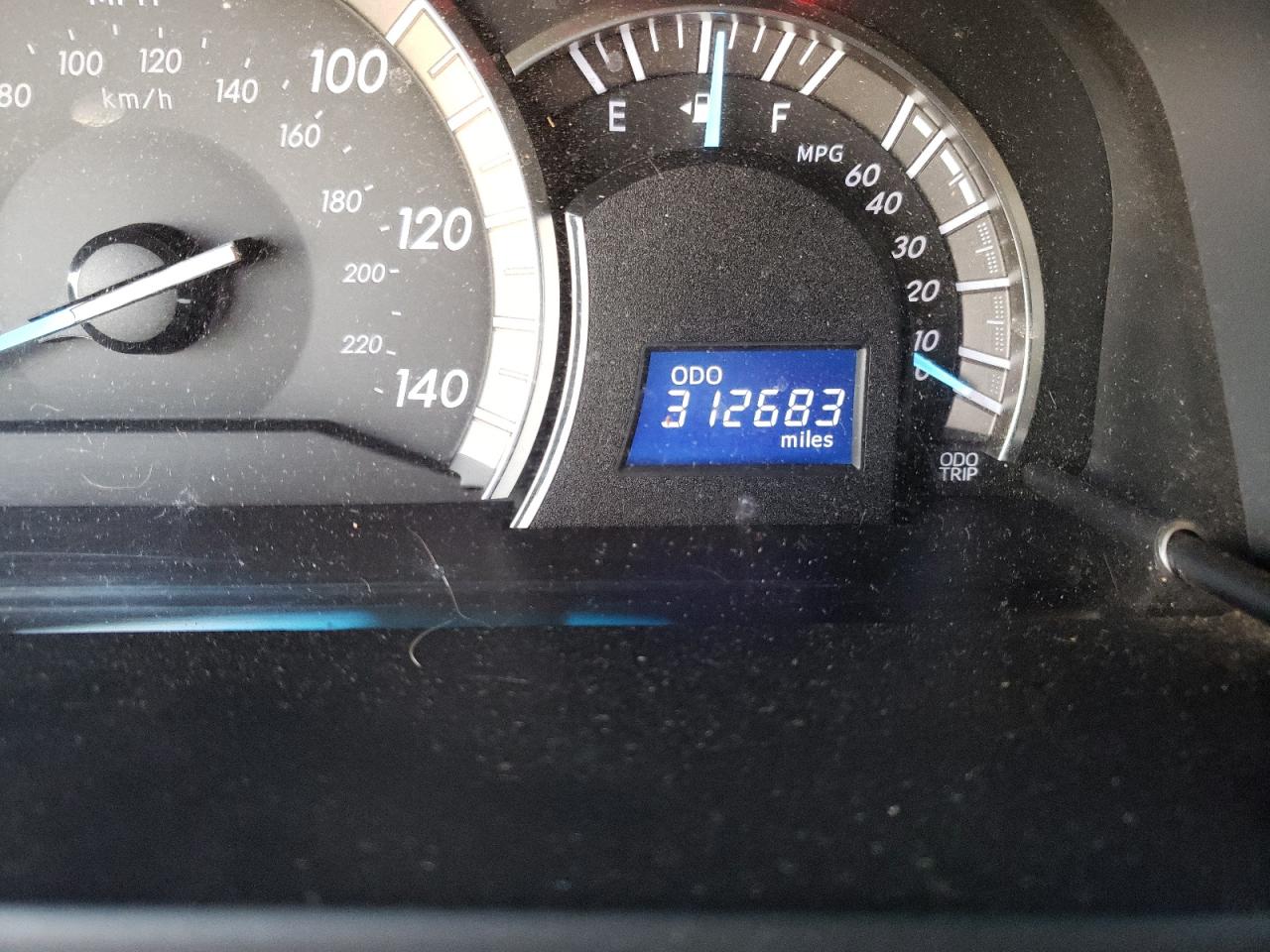 Photo 8 from auction – 2012 TOYOTA CAMRY with VIN 4T1BF1FK2CU573707