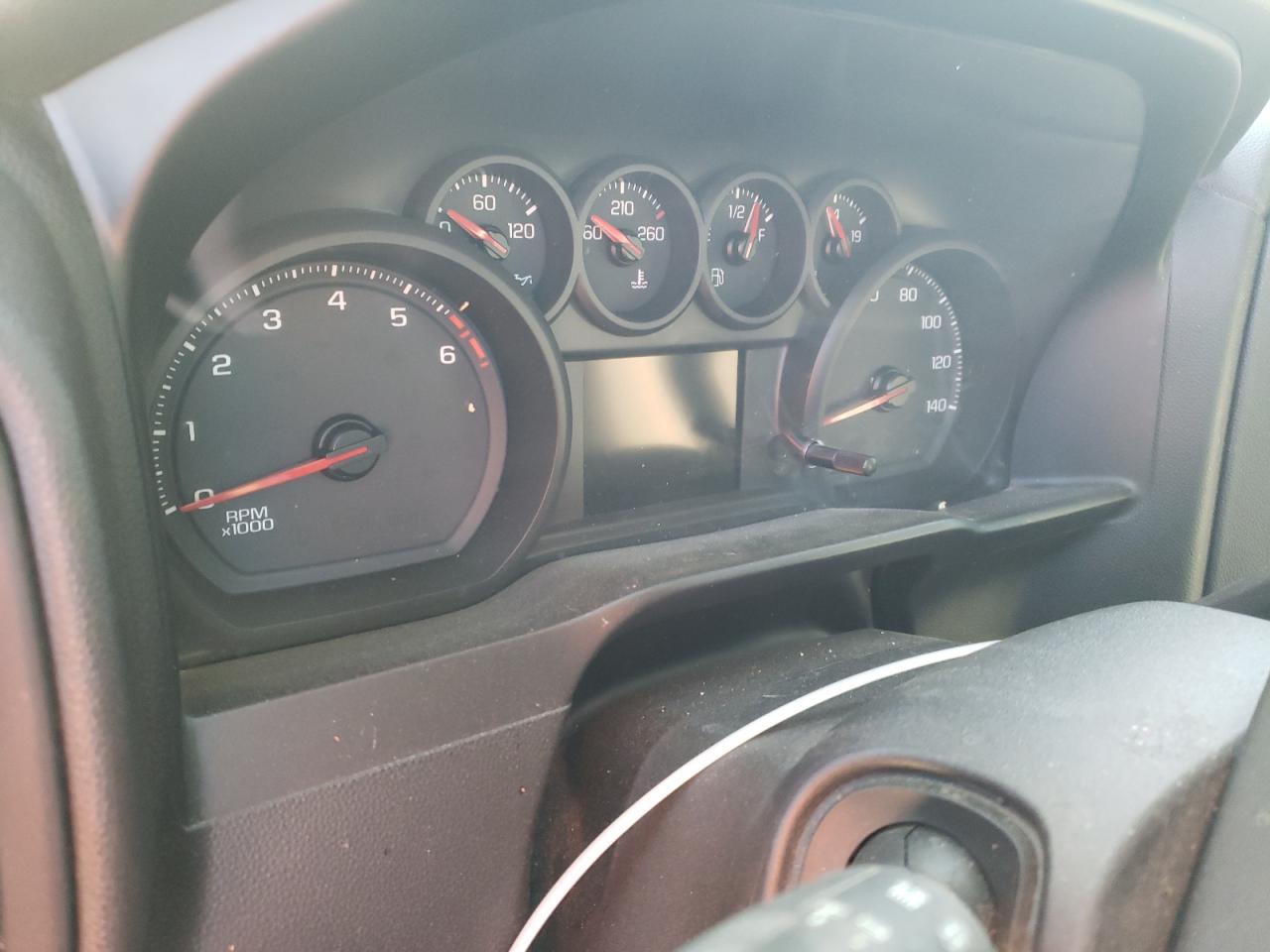 Photo 8 from auction – 2019 CHEVROLET SILVERADO with VIN 3GCPYBEH4KG122618