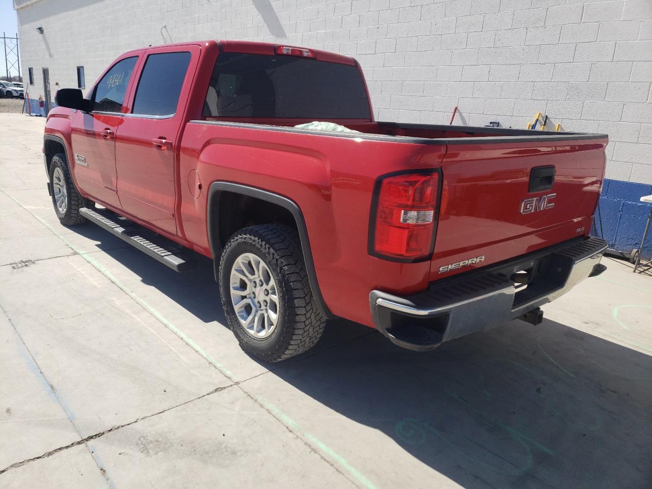Photo 3 from auction – 2015 GMC SIERRA K15 with VIN 3GTU2UEC4FG233258