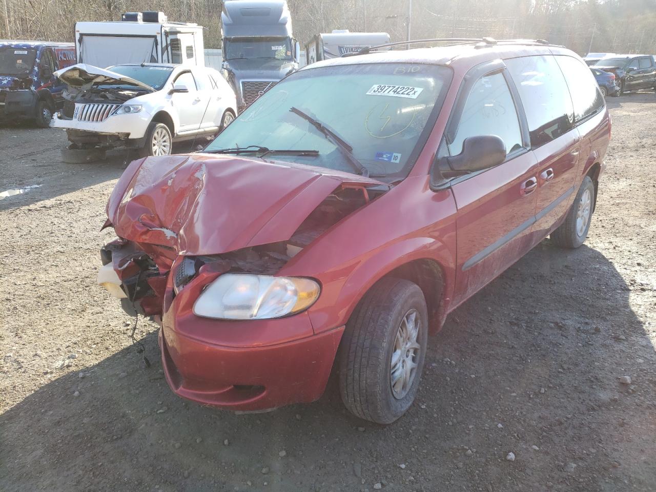 Photo 2 from auction – 2002 DODGE GRAND CARA with VIN 2B4GP44382R780910