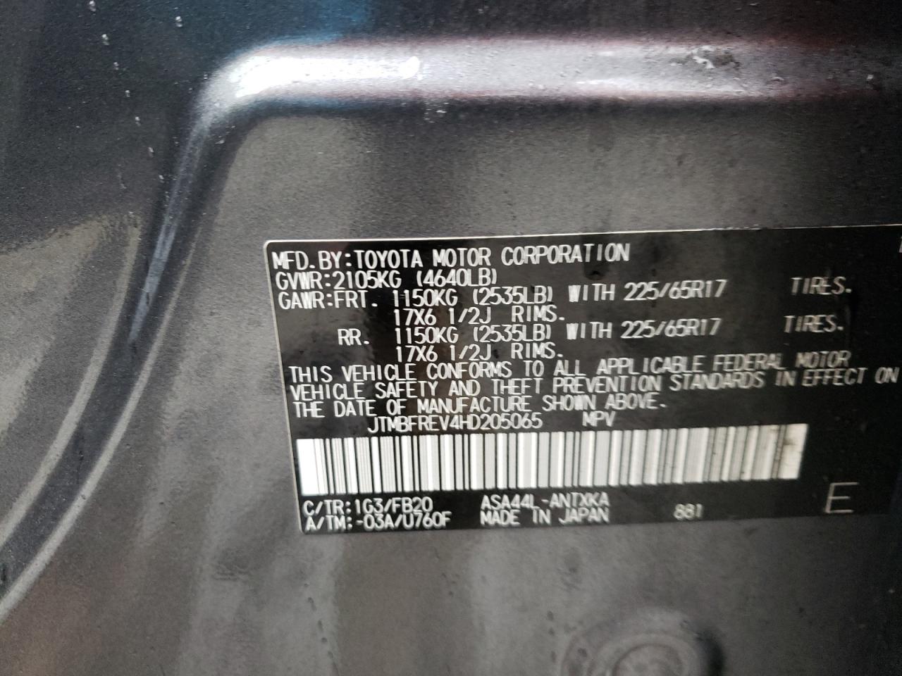Photo 10 from auction – 2017 TOYOTA RAV4 LE with VIN JTMBFREV4HD205065