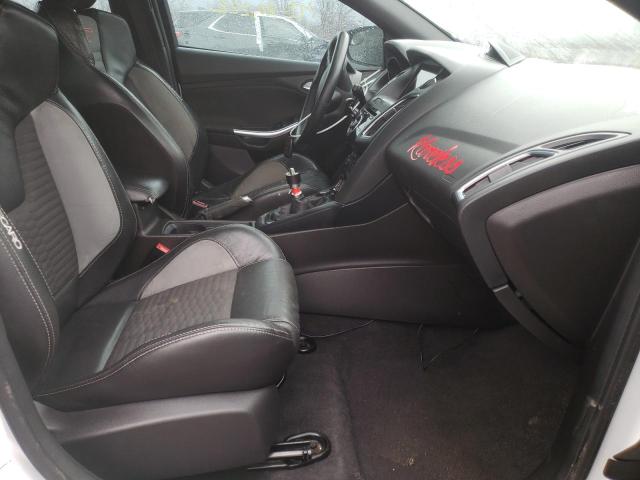 Photo 5 from auction – 2016 FORD FOCUS ST with VIN 1FADP3L91GL273987