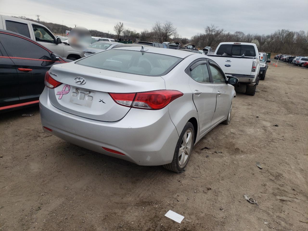 Photo 4 from auction – 2011 HYUNDAI ELANTRA GL with VIN KMHDH4AE5BU155808